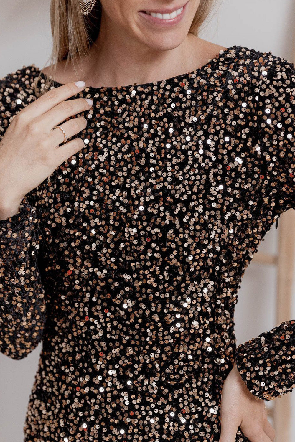 Chestnut Sequin Crew Neck Long Sleeve Bodycon Dress